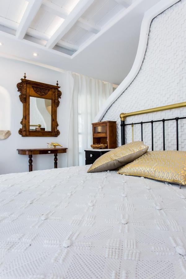 Naxian Riviera Exclusive Seafront Suites, Junior Suite Agios Prokopios  Buitenkant foto