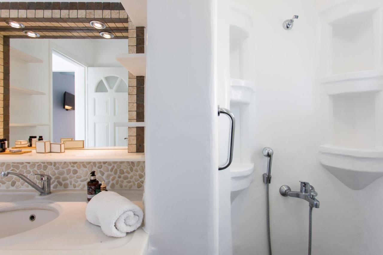 Naxian Riviera Exclusive Seafront Suites, Junior Suite Agios Prokopios  Buitenkant foto